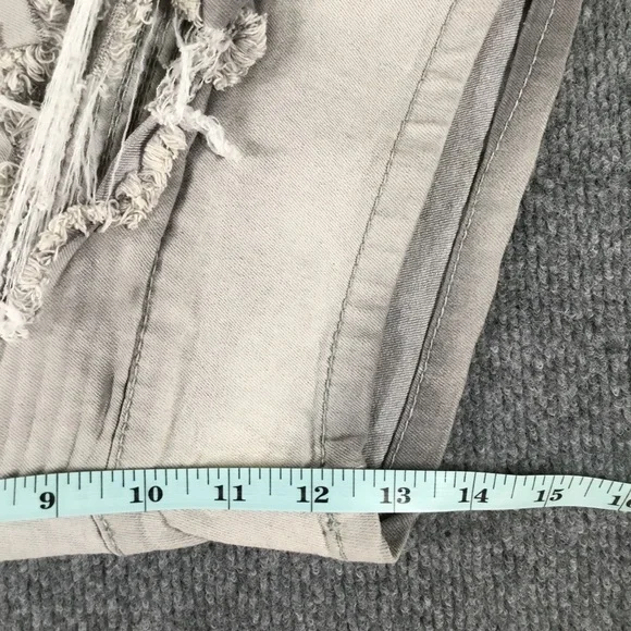 Steve’s Jeans denim distressed jean shorts men’s waist size 46 NWT - Picture 12 of 12